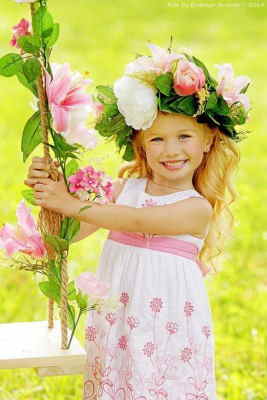 Ramo Flores Hungría, Comprar Flores Online, Floristerías en Segovia, Flores para Regalar, Floristería Online, Floristas Profesionales, Envío de Flores